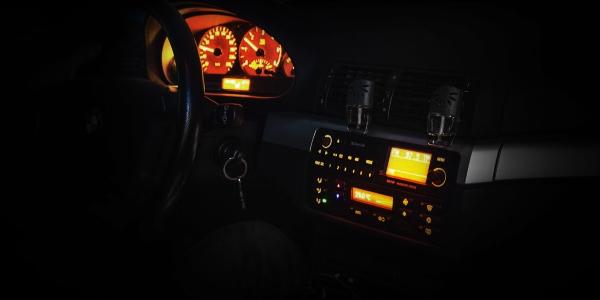 Iluminación interior para automóviles 